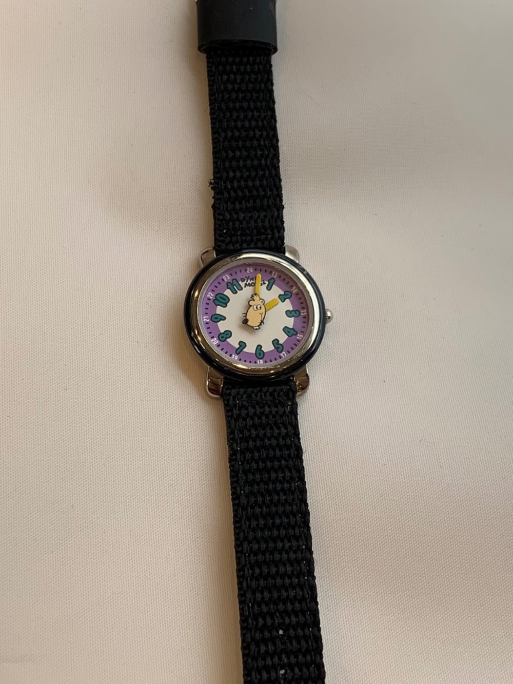 RARE Vintage Dyna Mouse Cartoon Retro 8" Watch New Battery and WORKING!